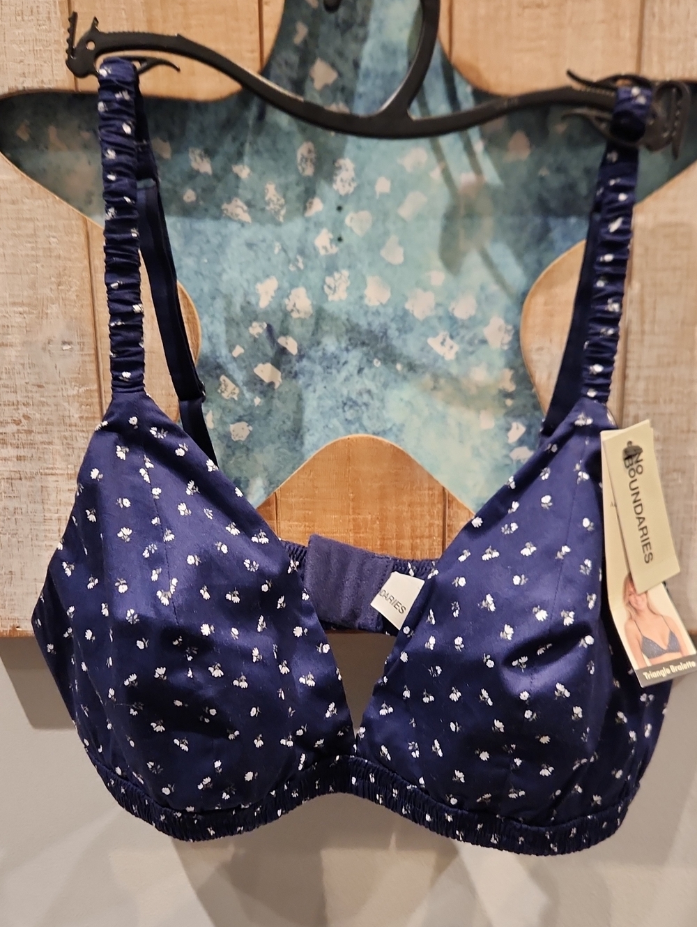 NWT No Boundaries Triangle Bralette No Padding Navy Floral
